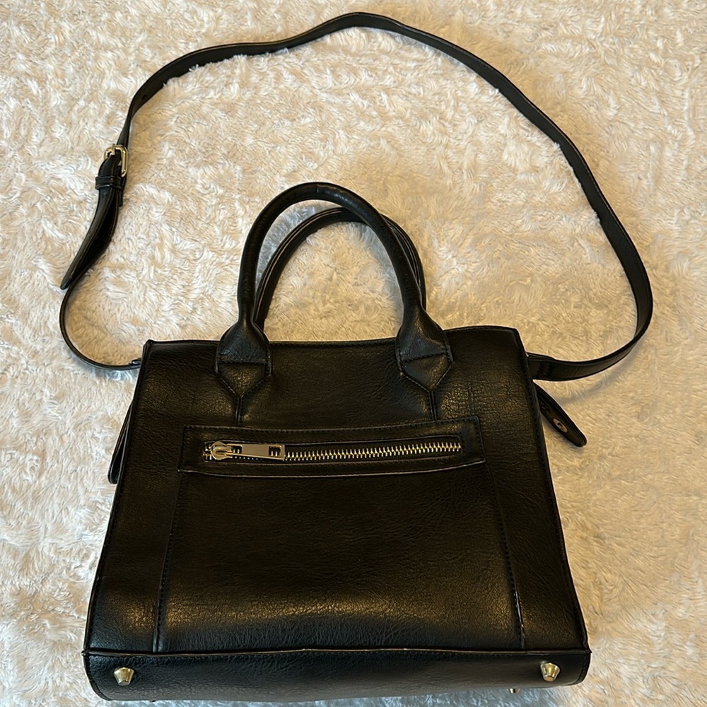 Forever 21 Black Women’s Shoulder Bag